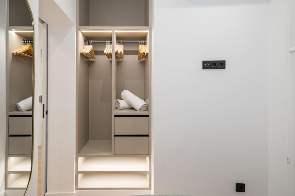 Lalatina I Calle Costanilla San Pedro 1Br 1Bh Madrid Exterior foto